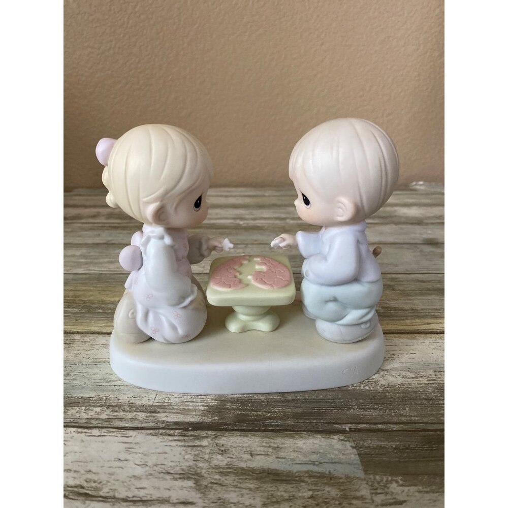 Precious Moments #525928 Let’s Put the Pieces Together 1997 Signed by Sam B - Picture 4 of 9